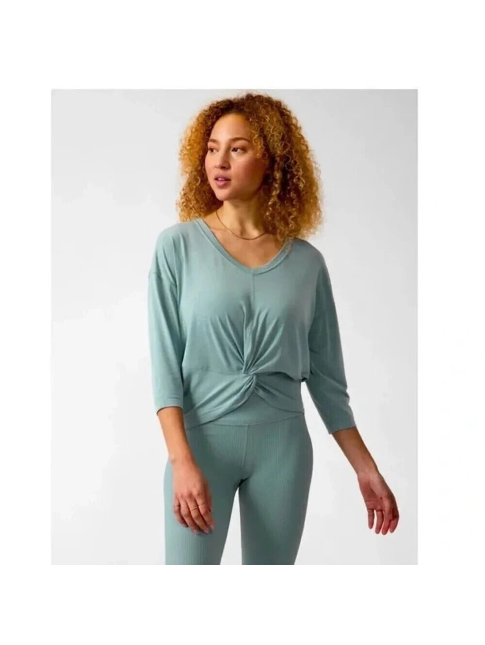 Athleta Embody Size XS Light Sage Twist Front V-Neck Knit Top Half Sleeve